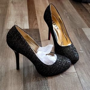 Steps black sequin heels 👠